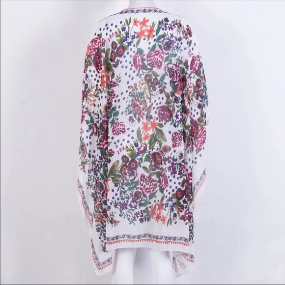 Flash Sale! ⚡️Whimsical Boho Floral Long Kimono - Picture 7 of 8